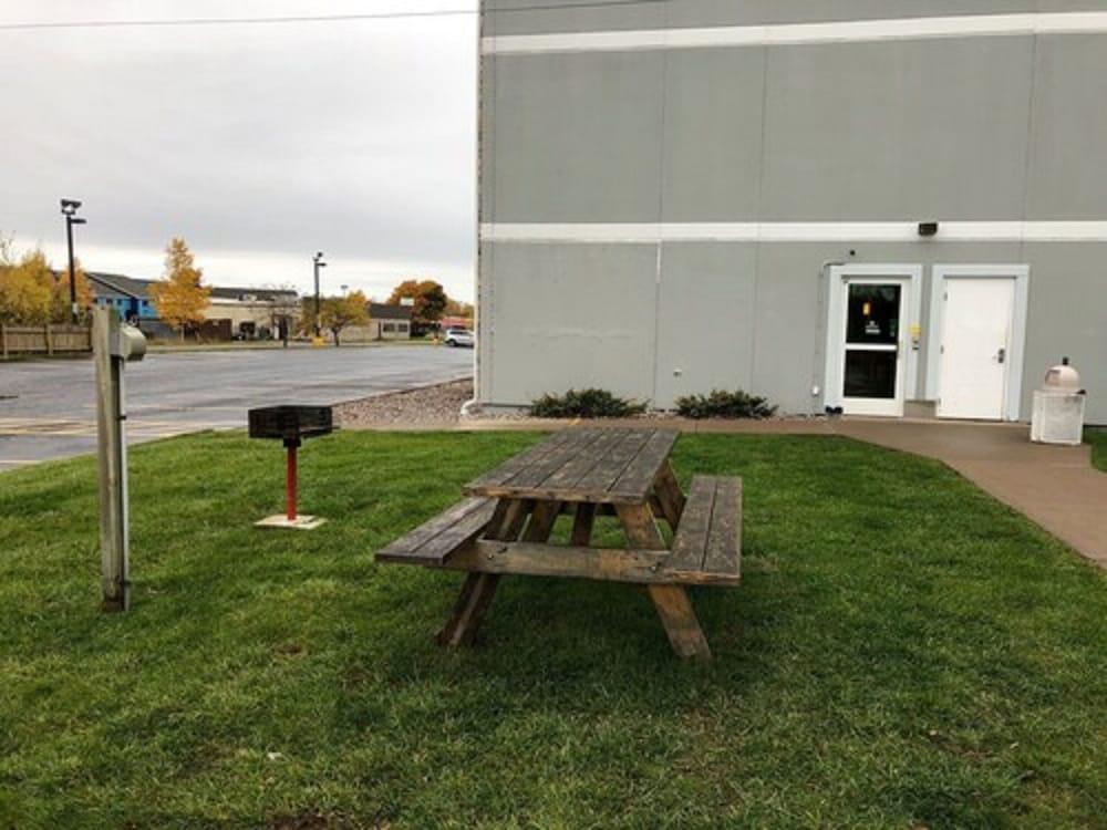 Super 8 By Wyndham Sault Ste. Marie Hotel Exterior foto