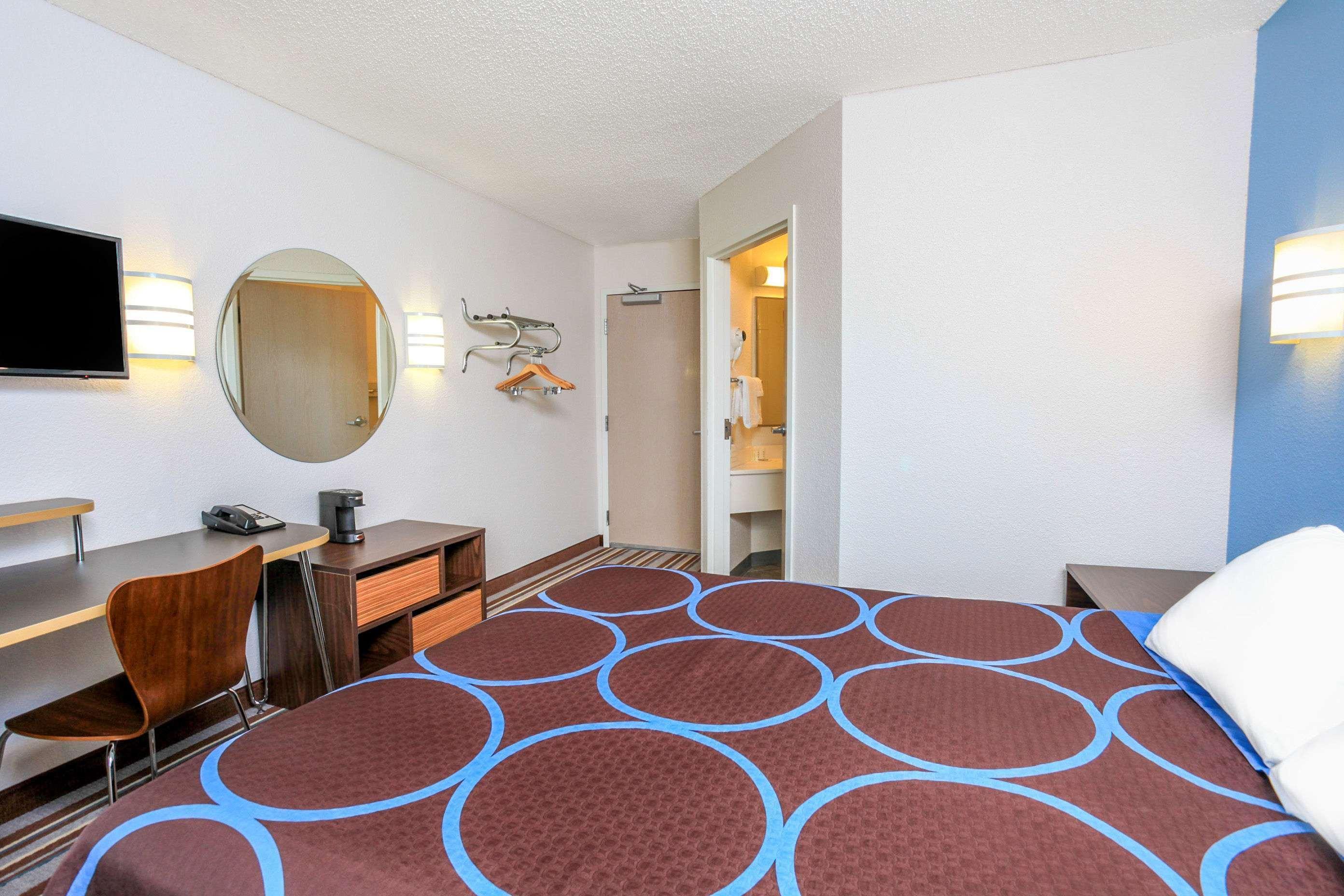 Super 8 By Wyndham Sault Ste. Marie Hotel Exterior foto